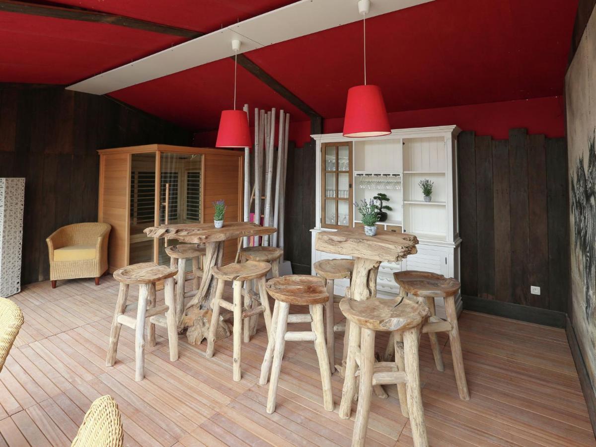 Splendid Villa In Middelkerke With Sauna Bubble Bath Zimmer foto